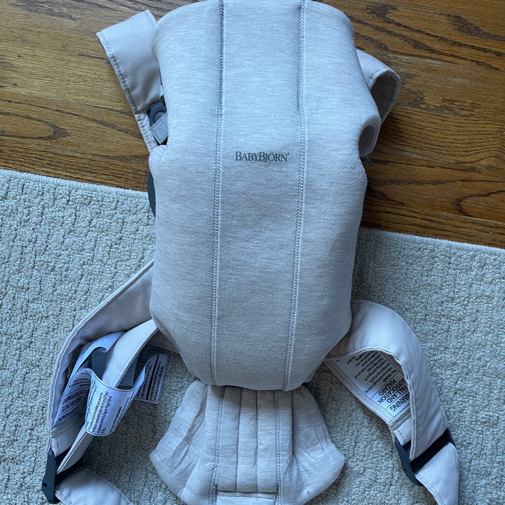 BabyBjorn mini